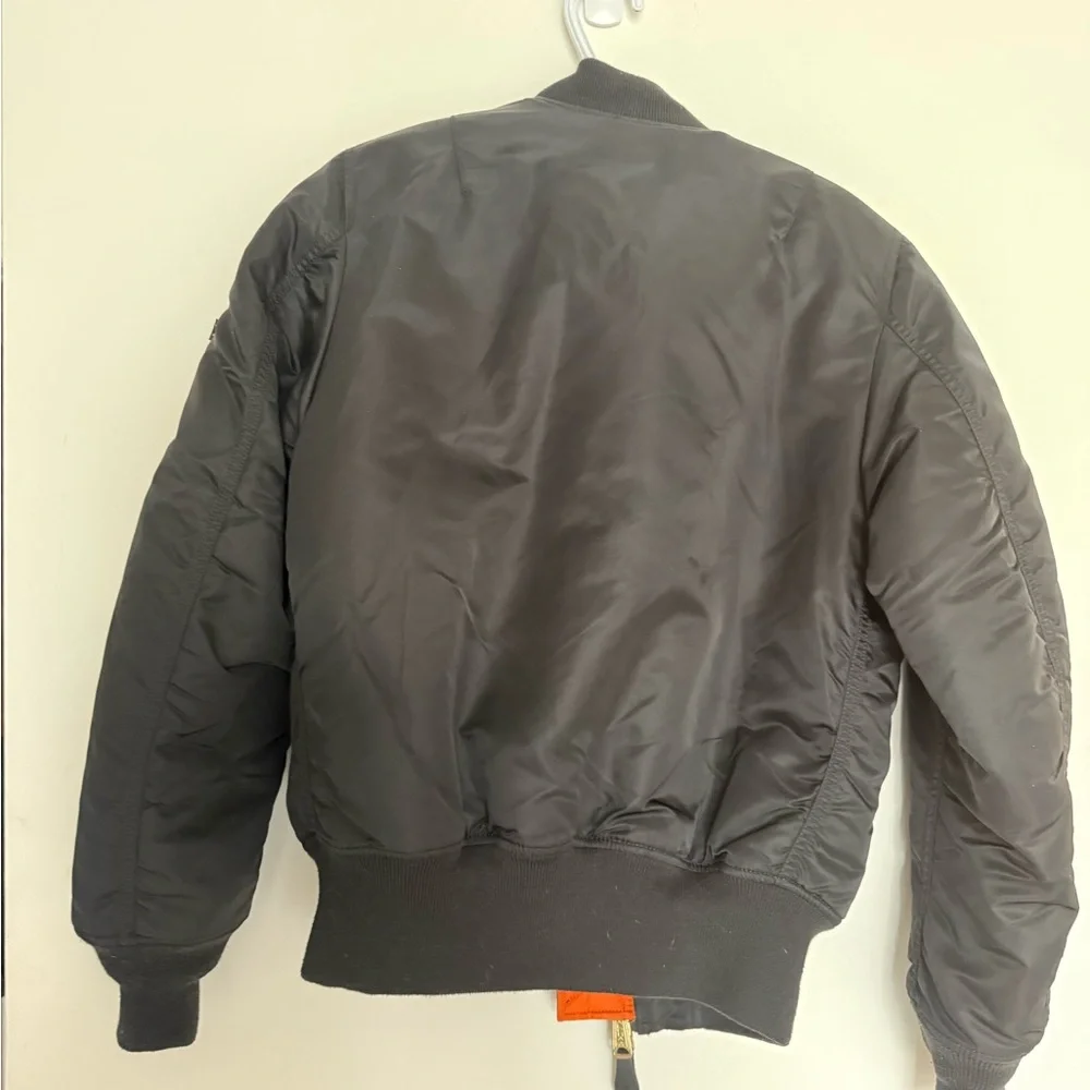 Alpha Industries Black Bomber Jacket with Orange Lining - REVERSIBLE - Picture 4 of 5